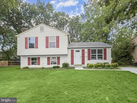 4373 Rock Ct, Waldorf, MD 20602
