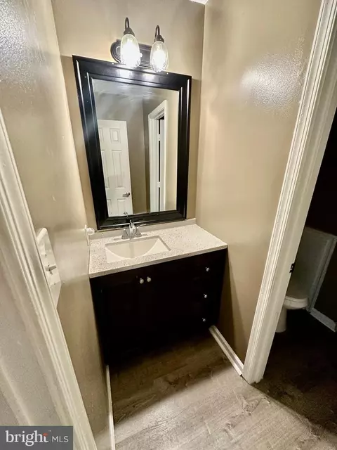 Bath - 3844 Gateview Pl, Waldorf, MD 20602 photo 2 of 4