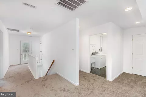 Entry Way - 4254 Ridgeway Dr, Brandywine, MD 20613 photo 8 of 8