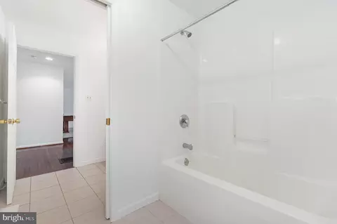 Entry Way - 4254 Ridgeway Dr, Brandywine, MD 20613 photo 4 of 8