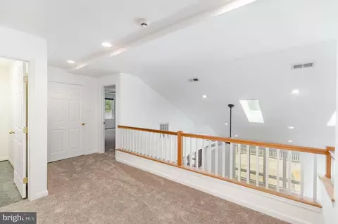 Entry Way - 4254 Ridgeway Dr, Brandywine, MD 20613 photo 7 of 8