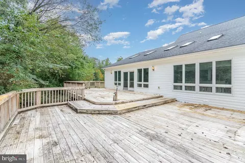 Exterior - 4254 Ridgeway Dr, Brandywine, MD 20613 photo 4 of 6