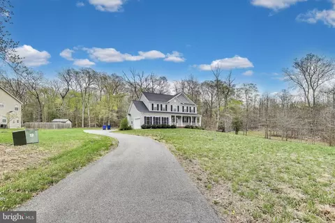 2844 Deer Creek Ct, Indian Head, MD 20640