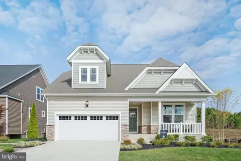 10171 Shenandoah Ln, White Plains, MD 20695
