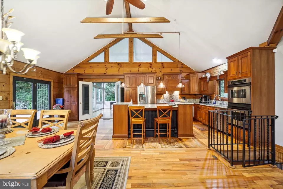 Entry Way - 8535 Acoustic Ln, Port Tobacco, MD 20677 photo 2 of 7