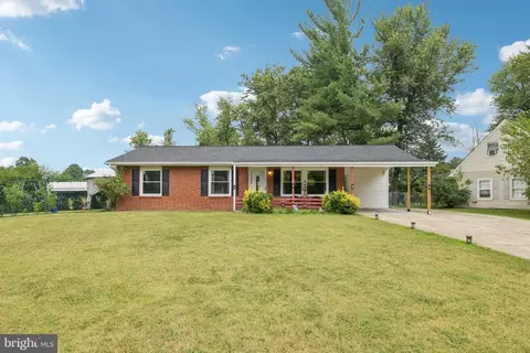 1016 Stone Ave, Waldorf, MD 20602