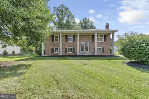 15115 Oaks Rd, Charlotte Hall, MD 20622