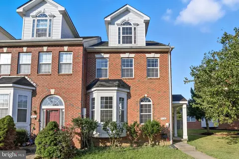 9621 Lexington Pl, Waldorf, MD 20603