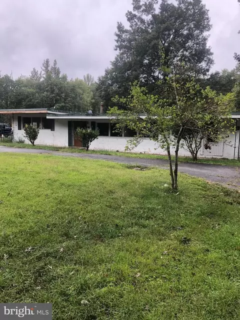 6705 Bumpy Oak Rd, La Plata, MD 20646