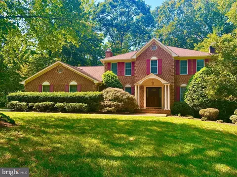 3667 Foxhall Pl, White Plains, MD 20695