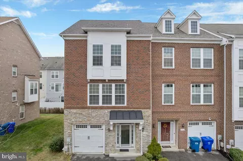 3589 Fossilstone Pl, Waldorf, MD 20601