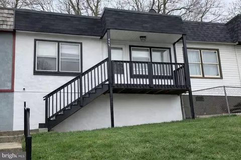 455 Patuxent Ct, La Plata, MD 20646