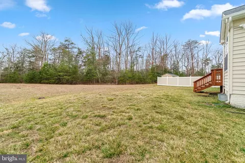 Exterior - 2993 Devonfield Ave, Waldorf, MD 20603 photo 7 of 9