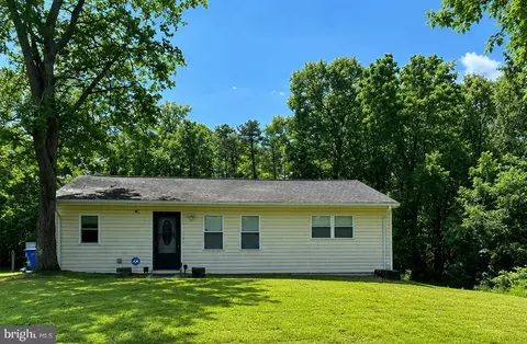 5393 Nelson Point Rd, Indian Head, MD 20640
