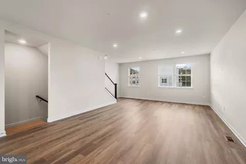 258 Soft Rush Ln, La Plata, MD 20646 photo 8