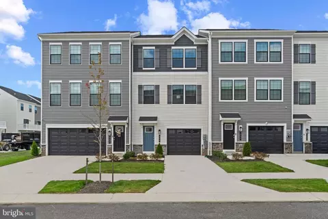 256 Soft Rush Ln, La Plata, MD 20646