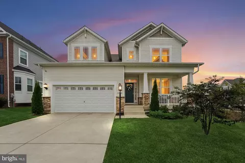 11500 Charlotte Bronte Ln, White Plains, MD 20695