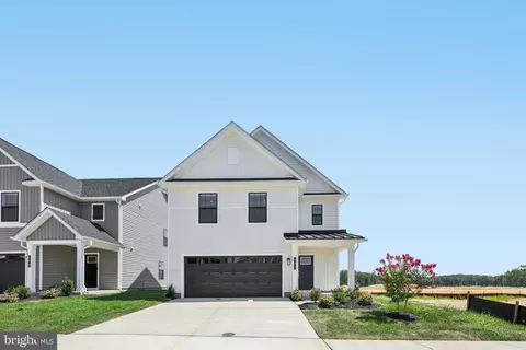 466 Woodgrain Ave, La Plata, MD 20646