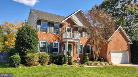 1052 Norfolk Dr, La Plata, MD 20646