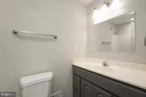 Bath - 5914 Michael Rd, Waldorf, MD 20601 photo 1 of 2