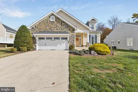 136 Hawthorne Greene Cir, La Plata, MD 20646
