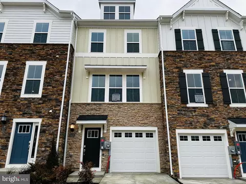 5515 Aberdeen Pl, White Plains, MD 20695