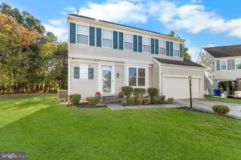 11613 Gallinule Ct, Waldorf, MD 20601