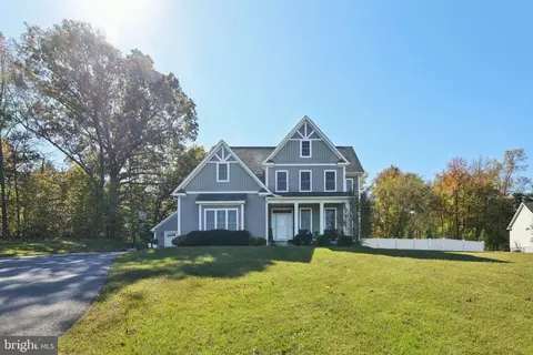 5824 Allerdale Ct, Hughesville, MD 20637