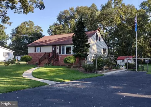 7221 Leonardtown Rd, Hughesville, MD 20637