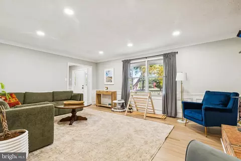 2765 Hamilton Rd, Waldorf, MD 20601 photo 8