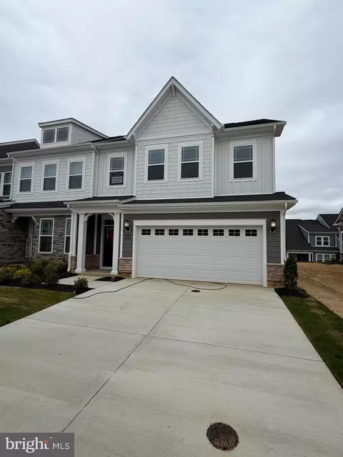 10624 Great Basin Pl, White Plains, MD 20695