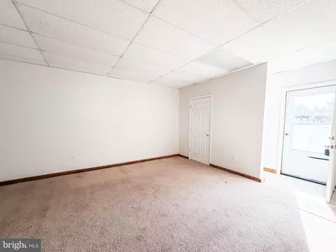 Living - 7267 Benedict Ave, Benedict, MD 20612 photo 3 of 3