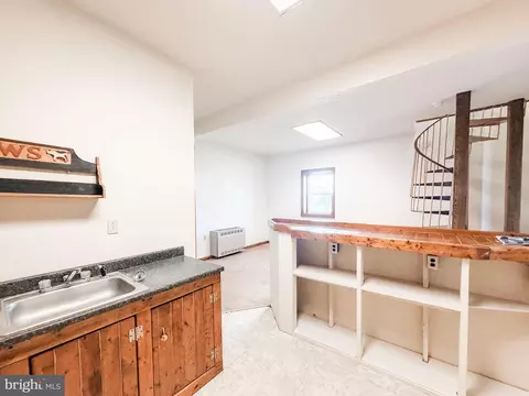 Kitchen - 7267 Benedict Ave, Benedict, MD 20612 photo 4 of 4