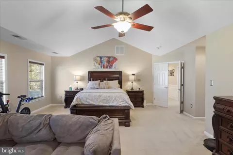 Bedroom - 5678 Cabinwood Ct, Indian Head, MD 20640 photo 2 of 9
