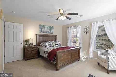 Bedroom - 5678 Cabinwood Ct, Indian Head, MD 20640 photo 5 of 9