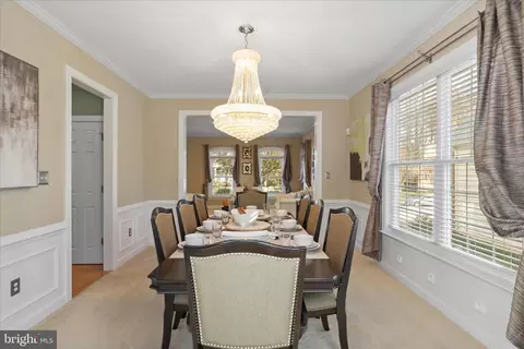 Dining - 5678 Cabinwood Ct, Indian Head, MD 20640 photo 2 of 4