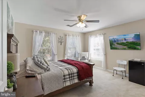 Bedroom - 5678 Cabinwood Ct, Indian Head, MD 20640 photo 4 of 9