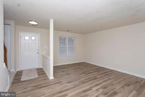 Living - 5704 Springfish Pl, Waldorf, MD 20603 photo 1 of 5