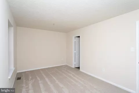 Bedroom - 5704 Springfish Pl, Waldorf, MD 20603 photo 4 of 11
