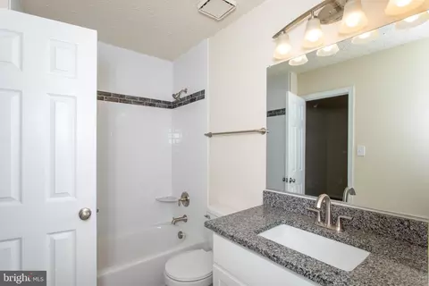 Bath - 5704 Springfish Pl, Waldorf, MD 20603 photo 1 of 1