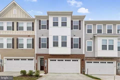9741 Gaelic Pl, Waldorf, MD 20601