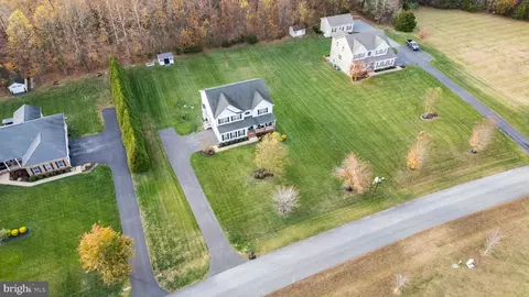 4505 Coachmans Path Ct, Waldorf, MD 20601