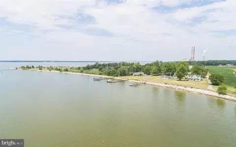 13300 Beach Haven Cir, Newburg, MD 20664