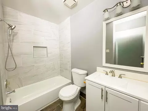 Bath - 5112 Blacksmith Ct, Waldorf, MD 20603 photo 1 of 3