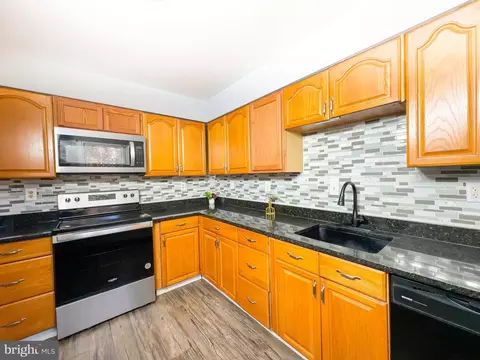 Kitchen - 5112 Blacksmith Ct, Waldorf, MD 20603 photo 2 of 3