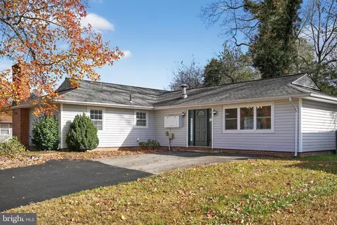 8021 Holly Ave, Waldorf, MD 20601