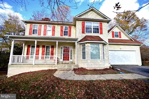 2800 Harrison Ct, Waldorf, MD 20603