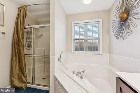 Bath - 2688 Winbrell Ct, Waldorf, MD 20601 photo 1 of 4