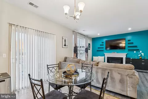 Dining - 2688 Winbrell Ct, Waldorf, MD 20601 photo 2 of 2