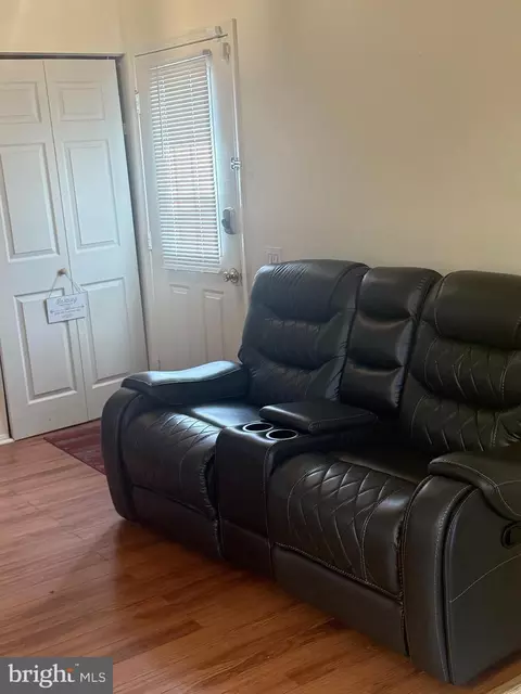 2402 Ferrell Ct, Waldorf, MD 20602 photo 3